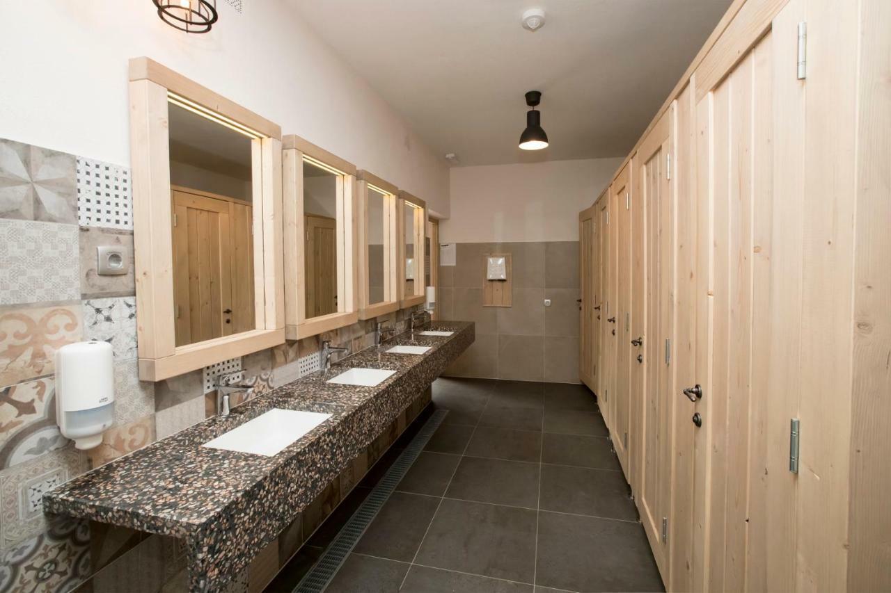 Camping Danica Cottage Stan Бохінь Екстер'єр фото