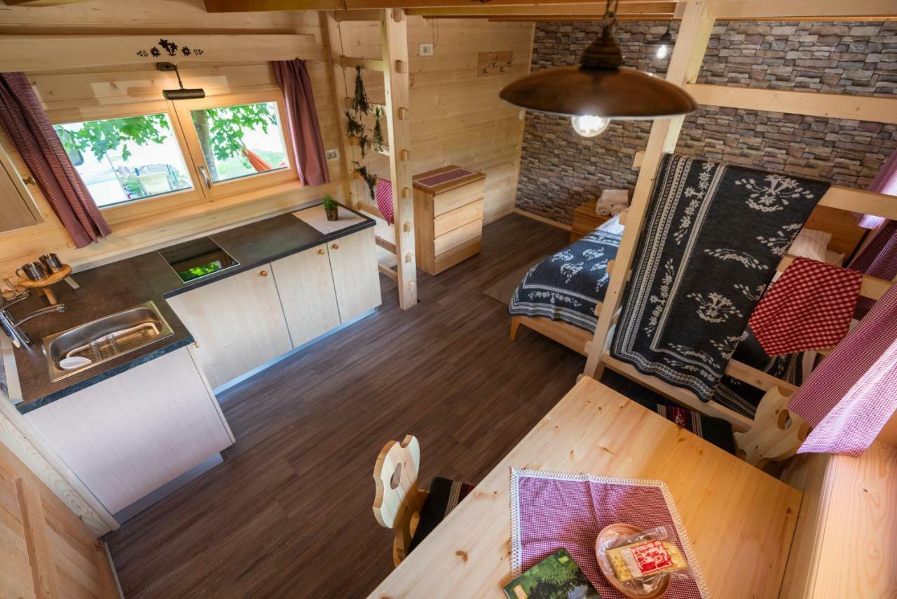 Camping Danica Cottage Stan Бохінь Екстер'єр фото