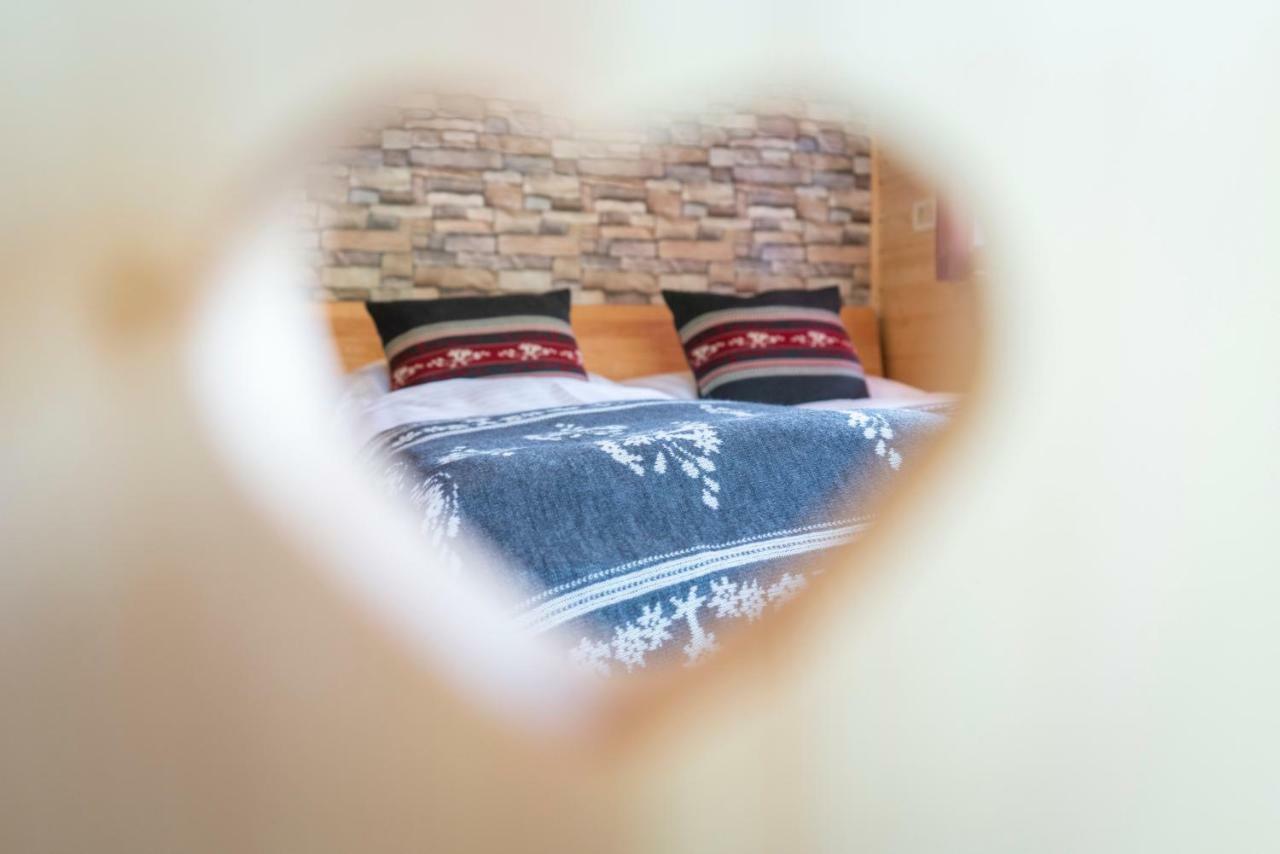 Camping Danica Cottage Stan Бохінь Екстер'єр фото
